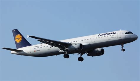 Люфтганза (Lufthansa). Авиакомпании мира. Справочник пассажира: letaem ...