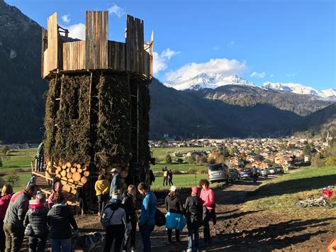 Tutto Pronto Per I Fuochi Di San Martino Sabato A Predazzo L