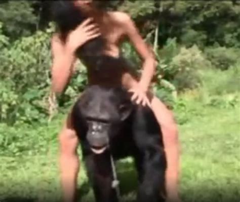 Girl Have Sex With Monkey Porn Sex Pictures Pass