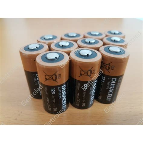 CR123 Duracell Procell 10 Batterie Litio 3V Elettro LED