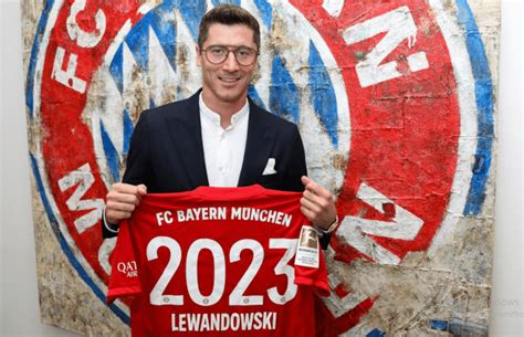 Exc D Robert Lewandowski Menace Dactiver L Article De La Fifa