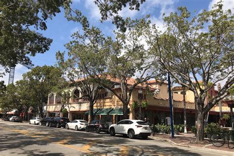 Tour Of Coconut Grove Offbeat Miami Guided Tours With Local Guides