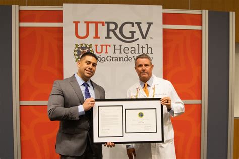 The Newsroom Utrgv School Of Medicine Student Earns Us Public