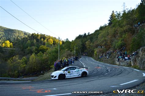 Clemen On Benjamin Fouret Jessica Peugeot Rcz Crit Rium Des