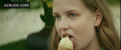 Hannah Gross Nude Aznude