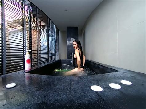 D Vr Clip Asian Teen Showers Free Porn XHamster