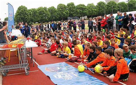 Football D Butants Penvillers Le T L Gramme