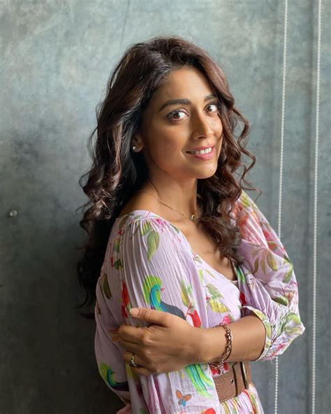 Shriya Saran Latest Photos - TeluguBulletin.com