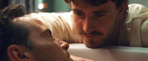 La Pel Cula Gay Todos Somos Extra Os Recibe Elogios En Festivales