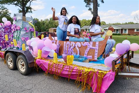 Uni Homecoming Parade 2024 Datha Eolanda