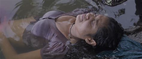 Nude Video Celebs Janaki Sudheer Sexy Holy Wound