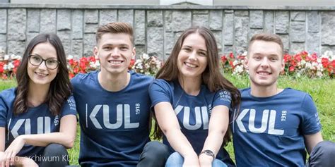 rektor kul zainaugurowal druga edycje studium kul dla polonii  polakow