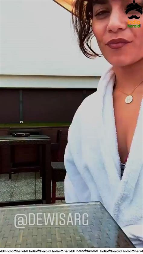Vanessa Hudgens Selfie Video In Bikini Leaked