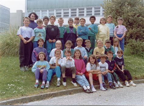 Photo De Classe Cm1 De 1990 Ecole Notre Dame De Liesse Saint Renan