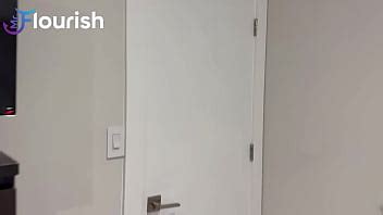 Trailer MrFlourish Was At A Resort In FIJI When He Saw A Blonde Petite