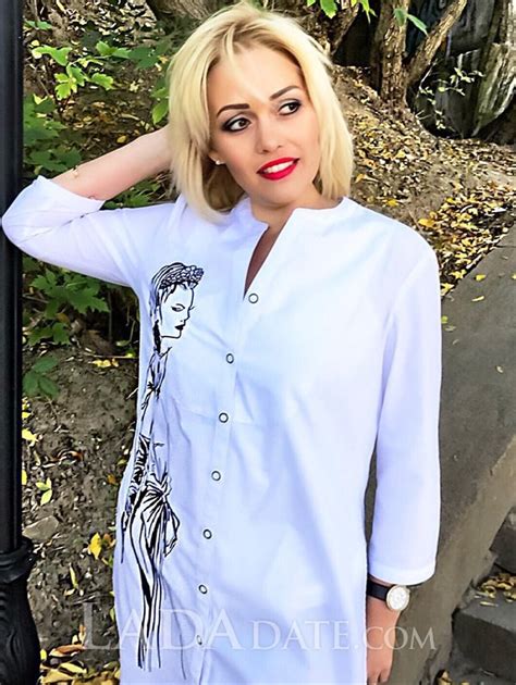 Charming Alyona Y O From Nikolaev With Blonde Hair Id Ladadate