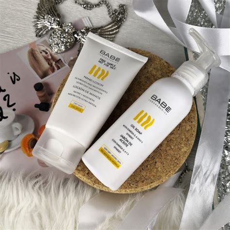 Babe ziemas ķermeņa kopšana Sievišķība Make Up Angel