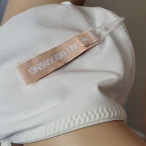 Cali Dreaming Swim Rock This Seashell Bikini This Summer Nwot Great For Beach Pool Or Resort