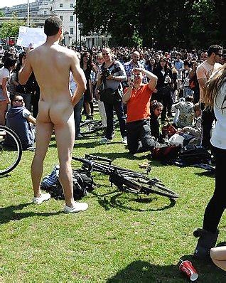 Public Cfnm Fun Cfnm Ii Porn Pictures Xxx Photos Sex Images Pictoa