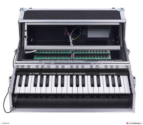 Doepfer A-100 PBK - Base with FATAR keyboard - GreatSynthesizers
