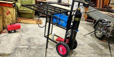 Тележка-стол для сварочного полуавтомата