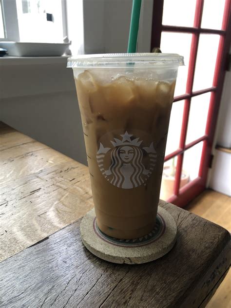 Ari Kytsya's Viral Starbucks Video: What You Missed