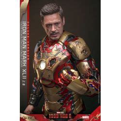Iron Man Mark XLII Deluxe Hot Toys MMS D Iron Man Figure