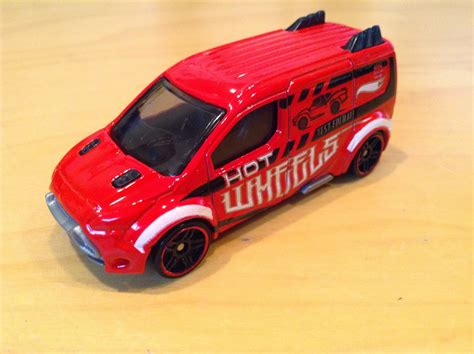 Julian S Hot Wheels Blog Hot Wheels Ford Transit Connect Hot Wheels Test Facility
