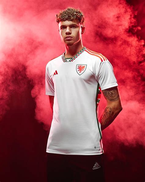 Wales 2022 Away Kit