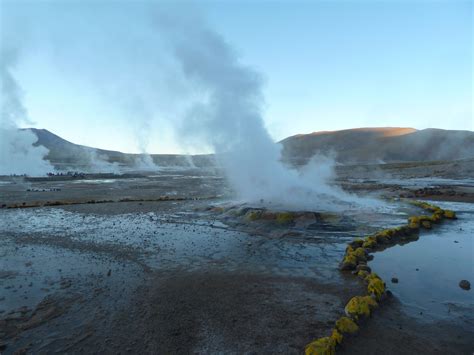 Excursión a los géiseres de El Tatio y Laguna Machuca en San Pedro de