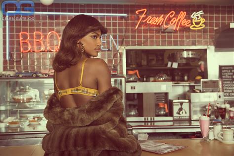 Jordan Emanuel Nude Pictures Photos Playboy Naked Topless Fappening