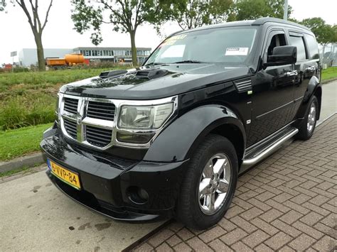 DODGE NITRO 2 8 CRD SXT Kleyn Vans