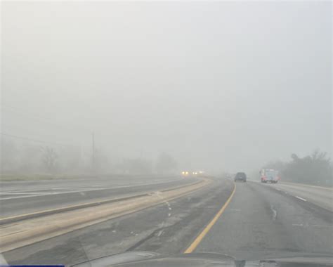 Fog during morning commute : r/mildlyinteresting
