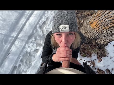 Outdoor Sex In The Park In Winter XVIDEOS