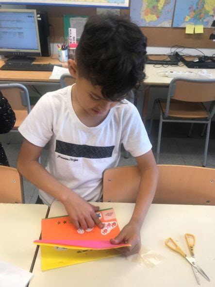 Fem Una Llibreta Bonica Aula Acollida Escola Sant Roc