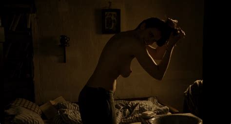 Nude Video Celebs Zuzana Fialova Nude I Served The King Of England