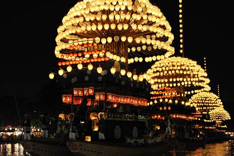 愛知県・津島市《尾張津島天王祭》天王川を舞台に繰り広げられる幻想的な夜と煌びやかな朝の祭り｜一生に一度は行きたいニッポンの祭り⑧