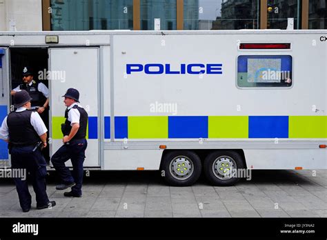 Mobile police station hi-res stock photography and images - Alamy
