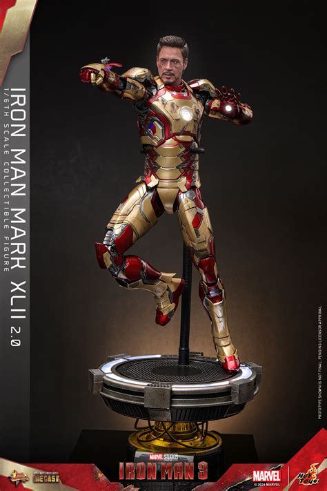 Hot Toys Iron Man Mark Xlii Figure The Toyark News