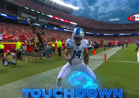 Fans laugh at camera cutting away from footage of Amon-Ra St Brown's ...