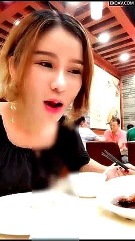 Watch 美女和情人在饭店吃到一半时到厕所里啪啪操的美女浪叫 Chinese Asian Amateur Porn SpankBang