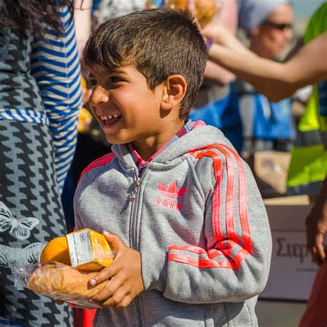 Food For Iraq - Donate Food For Iraq | SKT Welfare