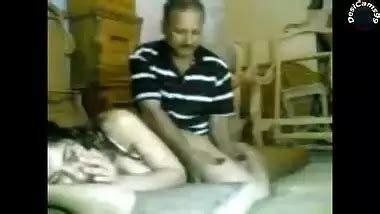 Natkhat Saali Aur Jija Ki Ghar Pe Chudai Ka Leak Scandal Indian Sex Video