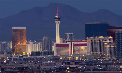 how to get to las vegas