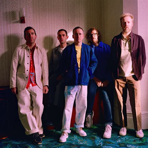 MusikBlog Hot Chip feat Yunè Pinku Fire Of Mercy Neue Single