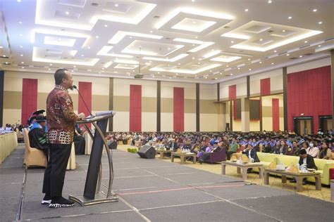 Andi Sudirman Hadiri Rapat Senat Terbuka Luar Biasa Universitas Kristen