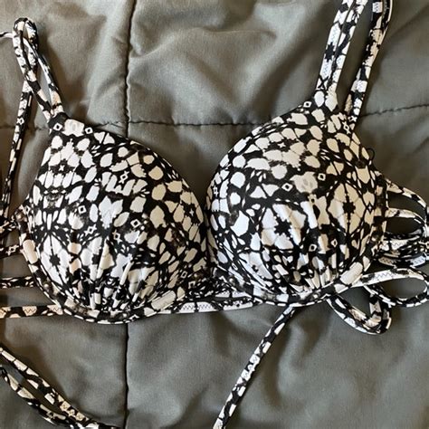 Shade Shore Swim Nwot Shade And Shore Bikini Top In Blackwhite Push Up B Poshmark