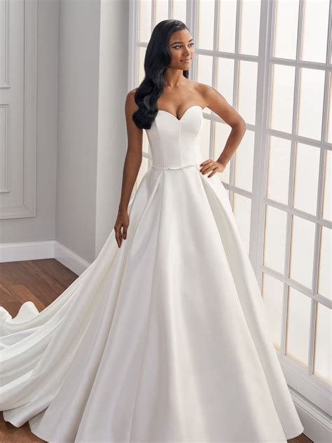 Vestido De Casamento Minimalista - MT1404 Vestido de Noiva Minimalista - Tutti Sposa