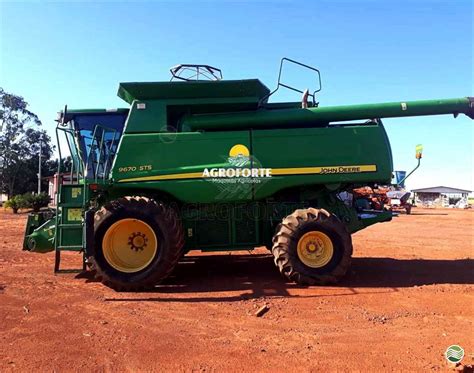 Colheitadeira John Deere Sts Venda Tratores E Colheitadeiras