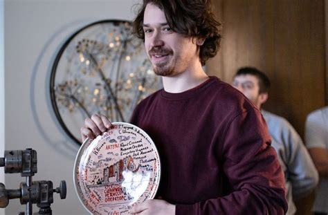 Мамонты дата выхода сериала, расписание выхода серий